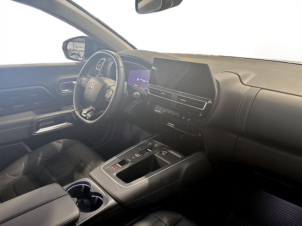 Bild på Citroën C5 Aircross Shine Exclusive 1.2 PT 130hk Aut PANO P-SENSORER