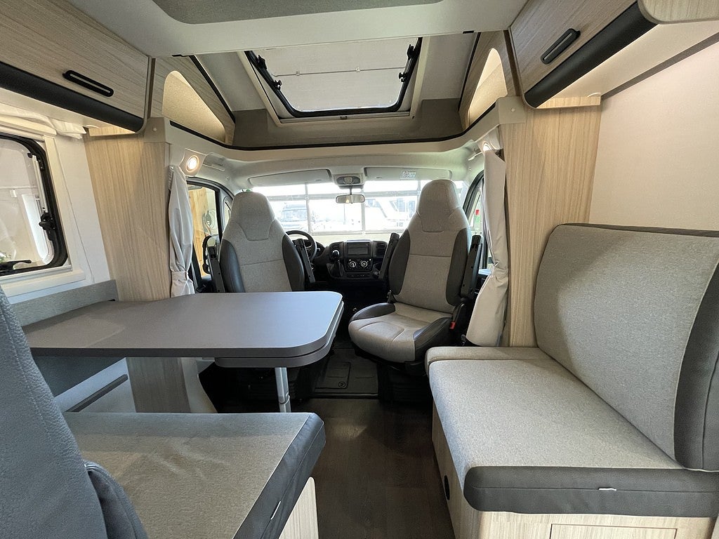 Sun Living S 75 SL /B-körkort/Taksäng /5 bältad/4479kr/mån/Automat9vxl/ - Sun Living