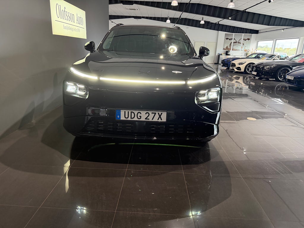 XPENG G9 Performance BLACK EDITION - bild 2