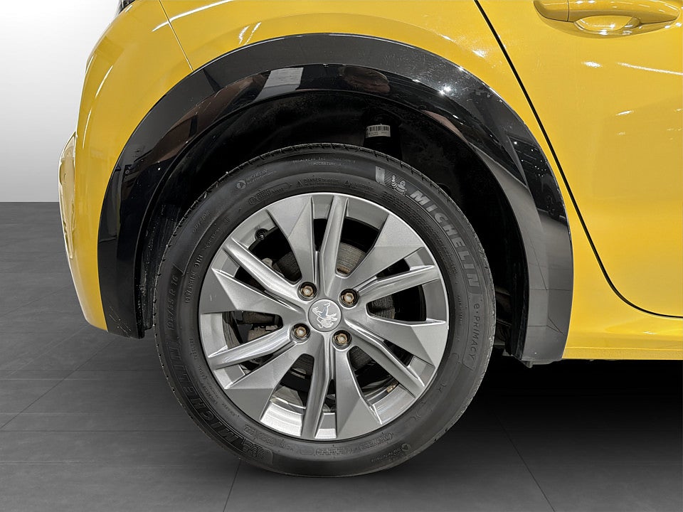 Bild på Peugeot E-208 Active 50kWh 136hk Aut - CARPLAY, EN ÄGARE