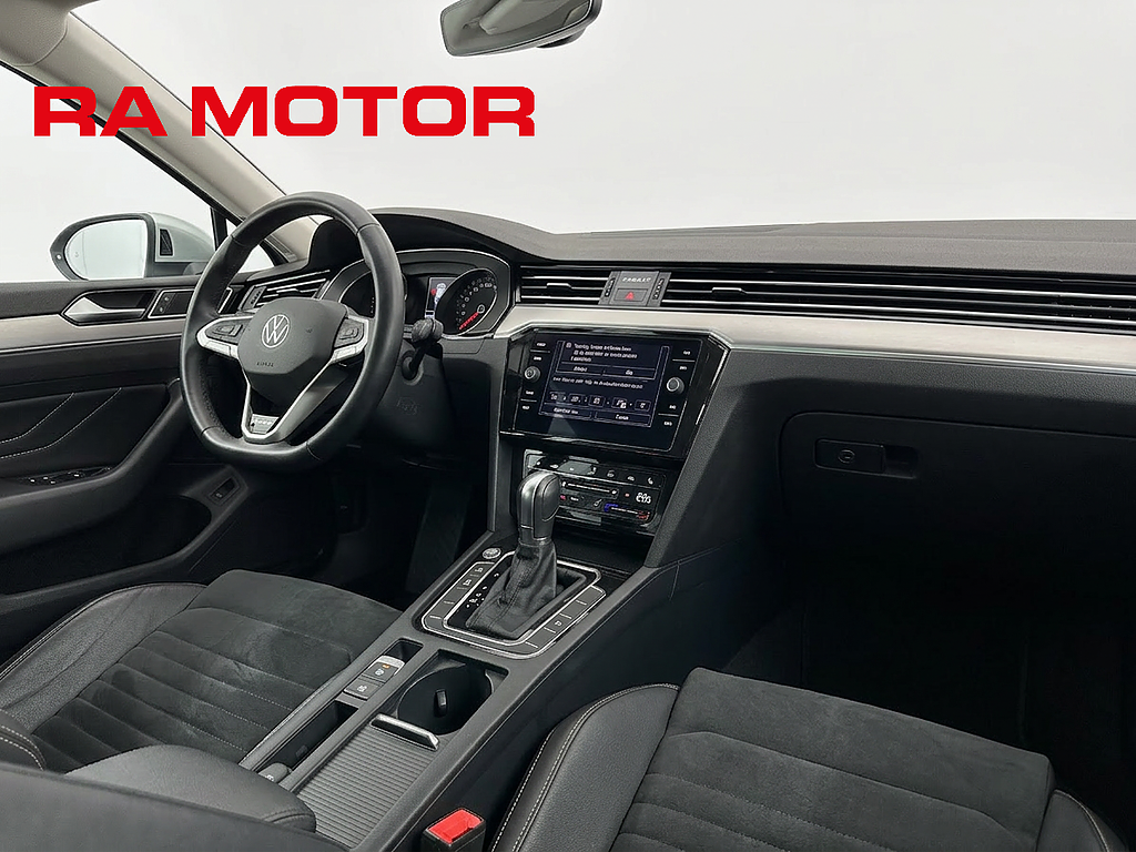 Volkswagen Passat SC TDI 200hk 4M  GT | Drag | B-Kamera | D-Värm | Navi | 2021