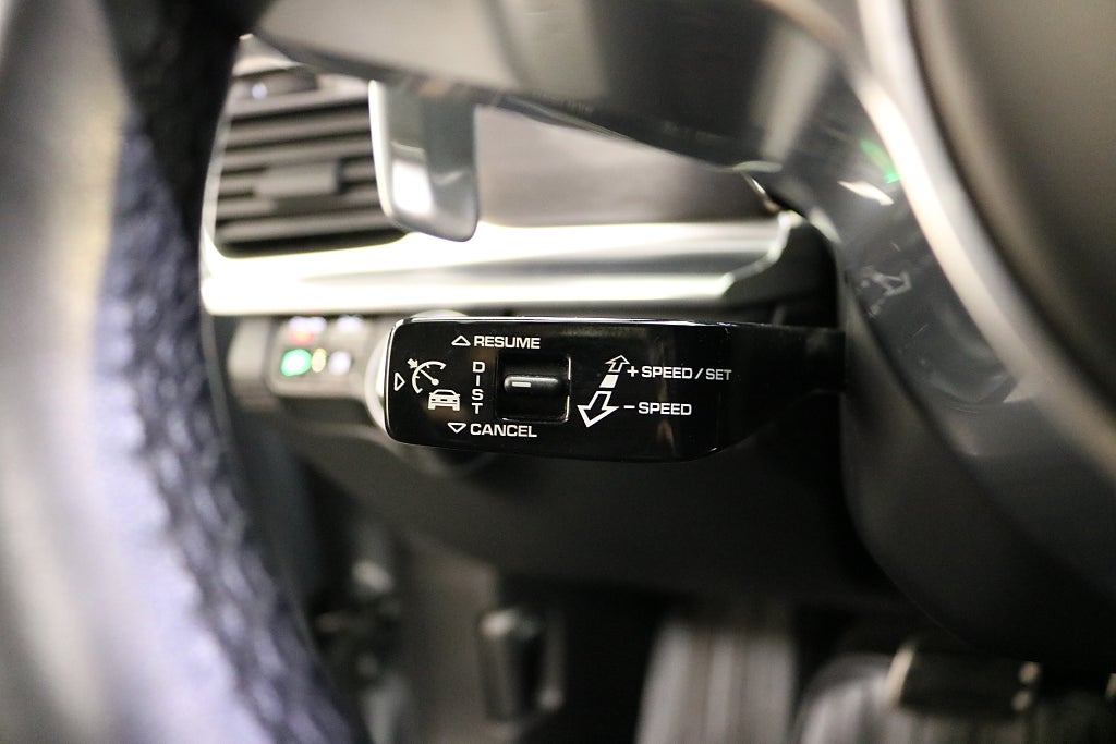 Porsche Panamera 2020 - miniatyr 13