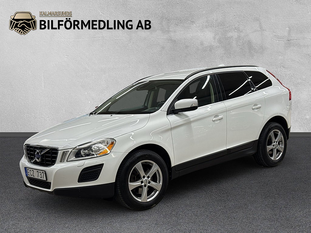 Volvo XC60 D4 AWD Momentum D-Värm Drag Skinn PDC Välservad