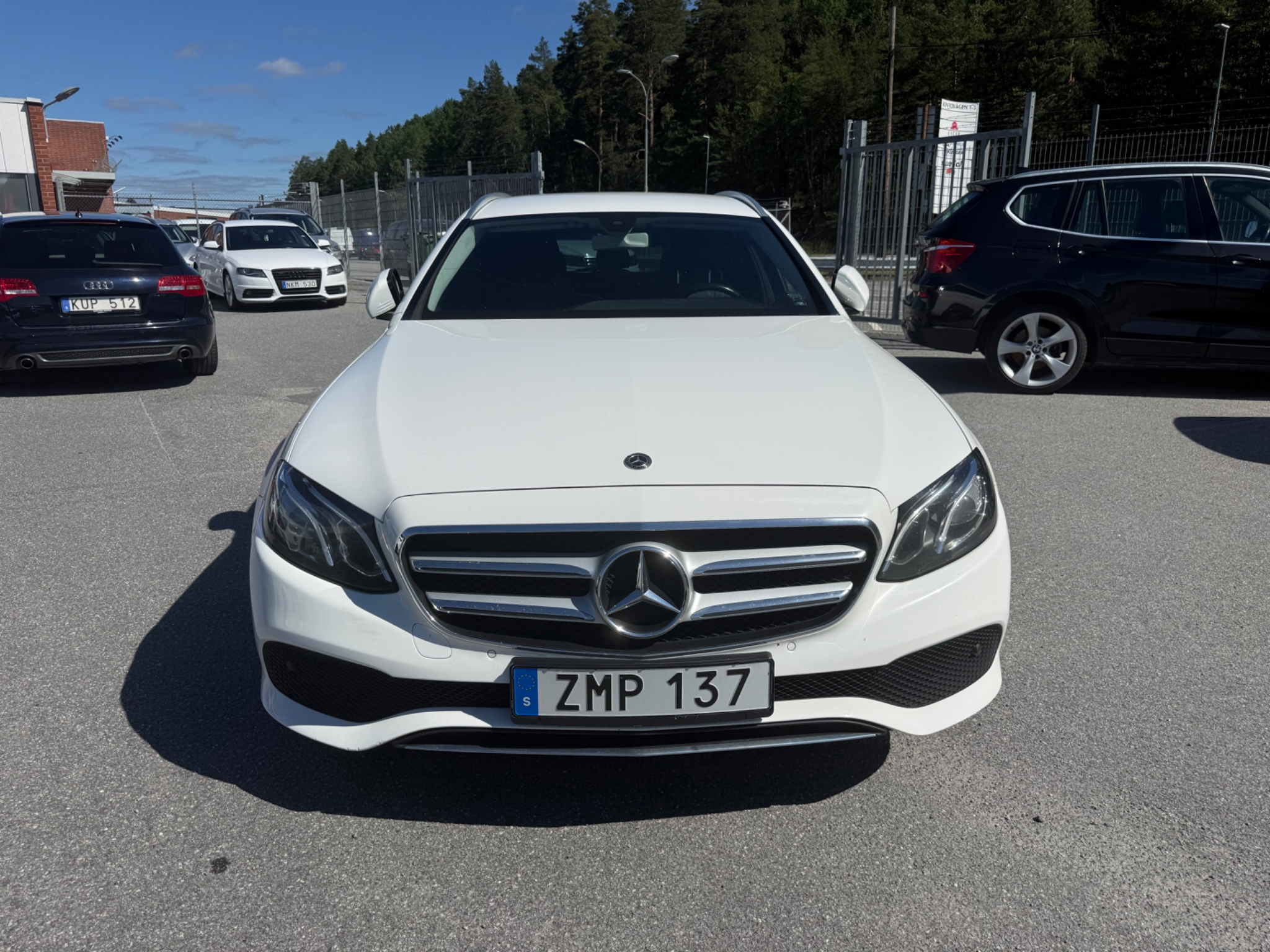Mercedes-Benz E 2018, bild 7/10