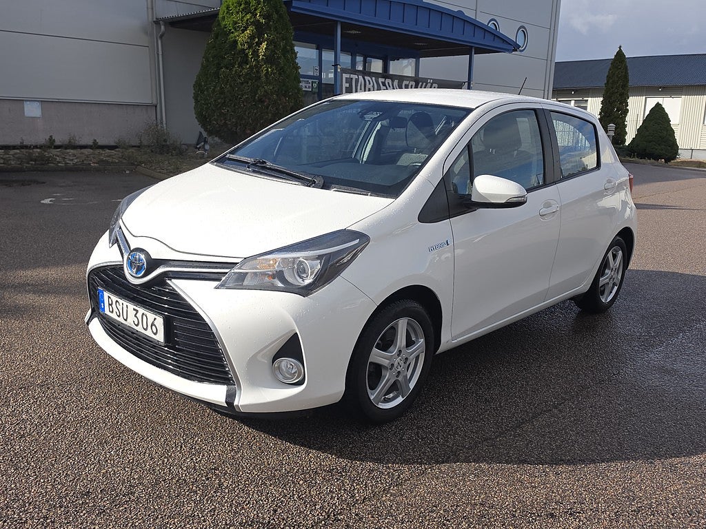 Toyota Yaris Hybrid e-CVT Active Euro 6
