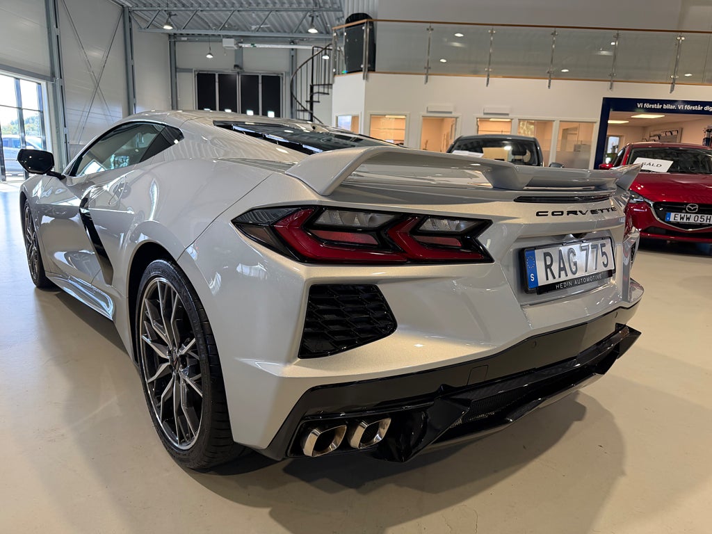 Chevrolet Corvette 2023 - miniatyr 5