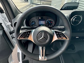 Transportbil - Skåp Mercedes-Benz Sprinter 8 av 22