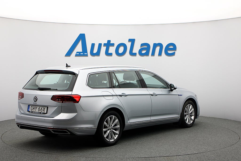 Volkswagen Passat GTE Sportscombi Dragkrok, Värmare, Backamera 218hk