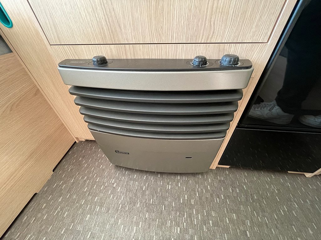 Adria Aviva 522 PK /Barnkammare / 7 bäddar / Solcell / Tält/ - Adria