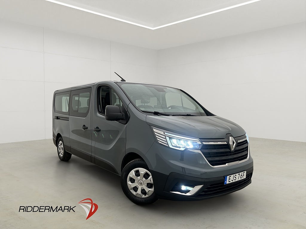 Renault Trafic Passenger Lång LED Kamera CARPLAY 9-Sits Moms