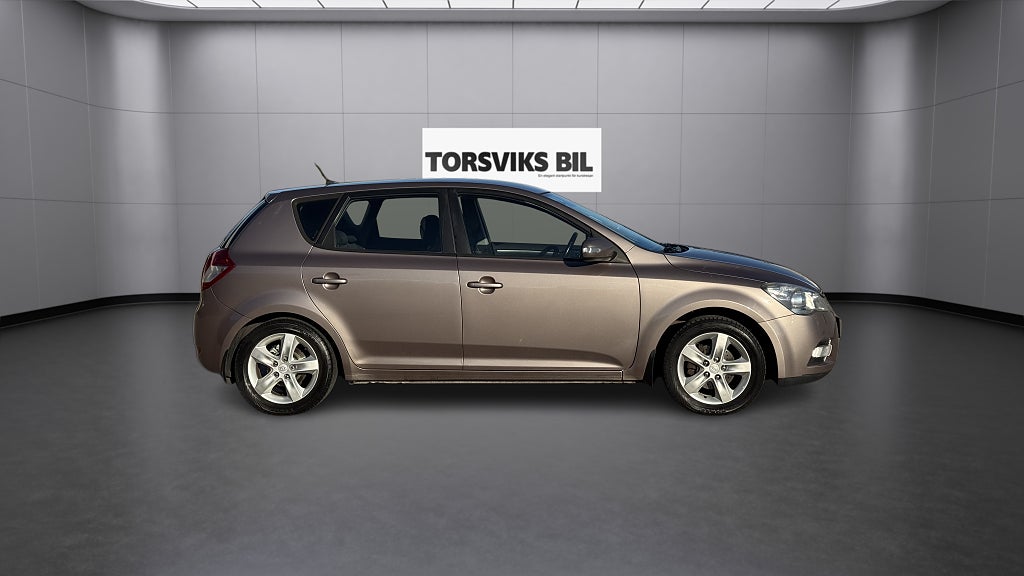 Kia Ceed cee'd 1.6 CRDi ECO  Värmare/Dragkrok 1 Ägare - miniatyr 6