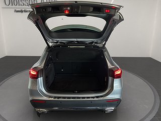 SUV Mercedes-Benz GLA 13 av 14