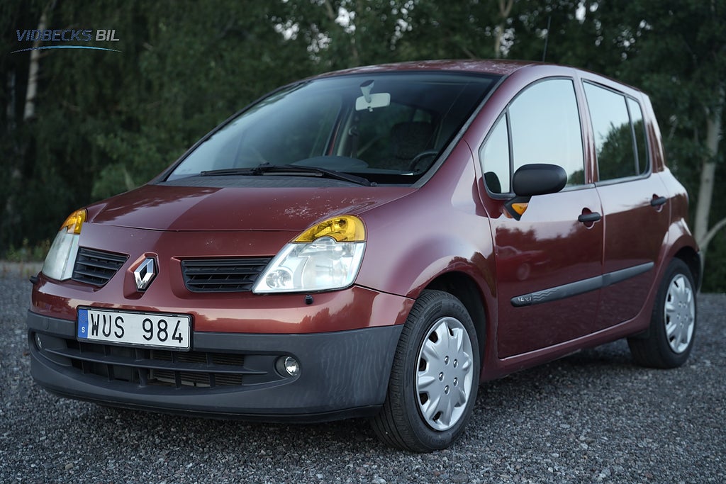 Renault Modus 1.4 0,5L/MIL BESIKTIGAD 98HK