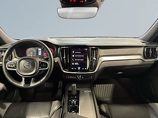 Volvo V60 B4 Aut R-Design Värmare Kamera Navi Skinn Rattvärme S&V