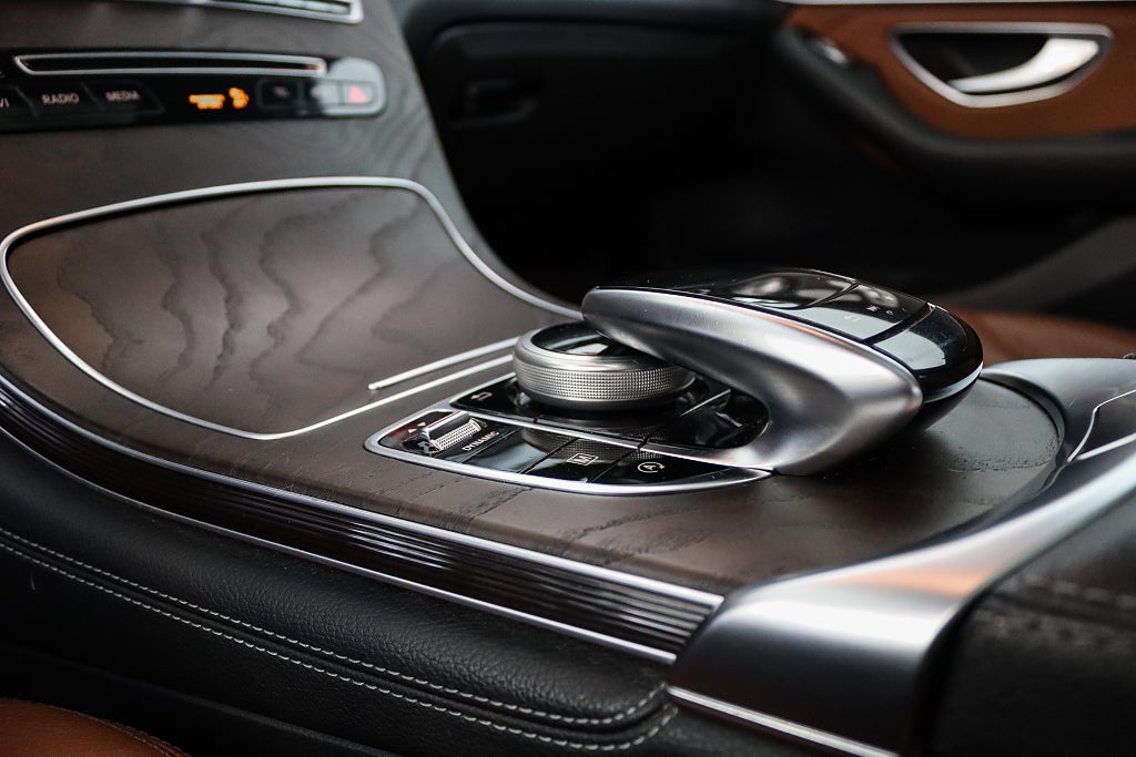 Mercedes-Benz GLC 250 d 4MATIC Exclusive 360° Burmester Värm 1 ägare Drag