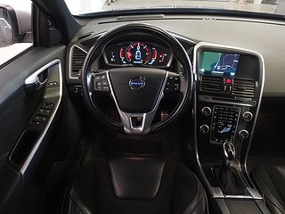 SUV Volvo XC60 16 av 27