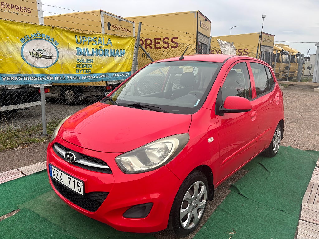 Hyundai i10 1.1 iRDE e-Sense/auto /låg milare