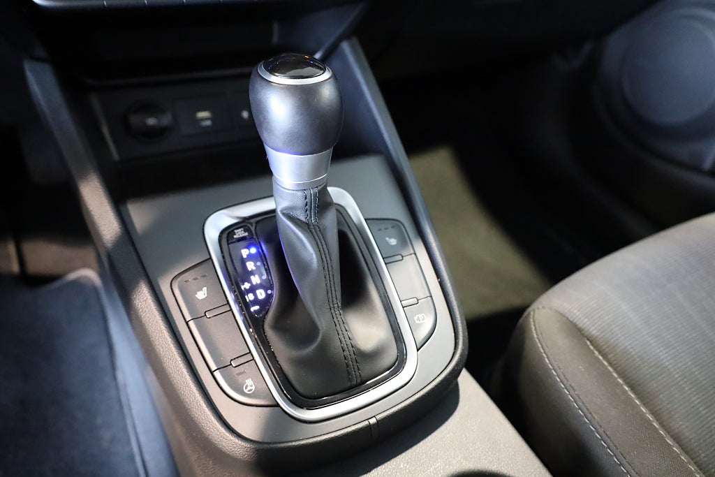 Hyundai Kona Hybrid 1.6 GDI DCT Advanced Navi Kamera Krell Head Up 2021