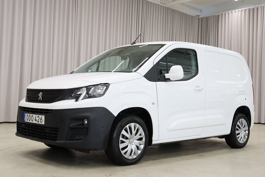 Peugeot Partner 130HK Automat Drag Backkamera 1Ägare 4900Mil