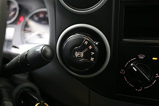 Transportbil - Skåp Citroën Berlingo 13 av 15