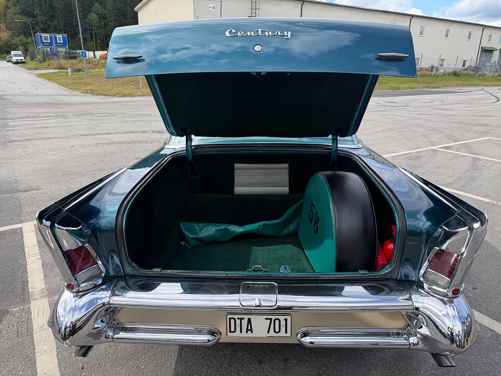 Buick Century 2-dörrars Riviera 6.0 V8