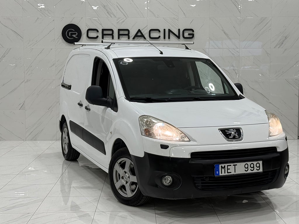 Peugeot Partner Skåpbil 1.6 HDi |LÅGA MIL|Dragkrok|Få ägare|