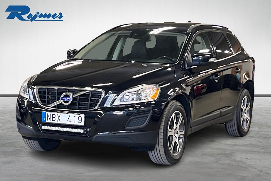 Volvo XC60 D4 163 AWD Momentum DE