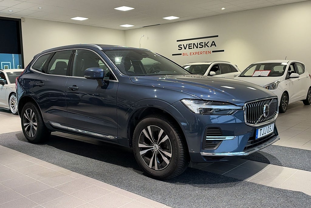 Volvo XC60 Recharge T6 AWD/Core Bright /Drag/Läder/Panorama 