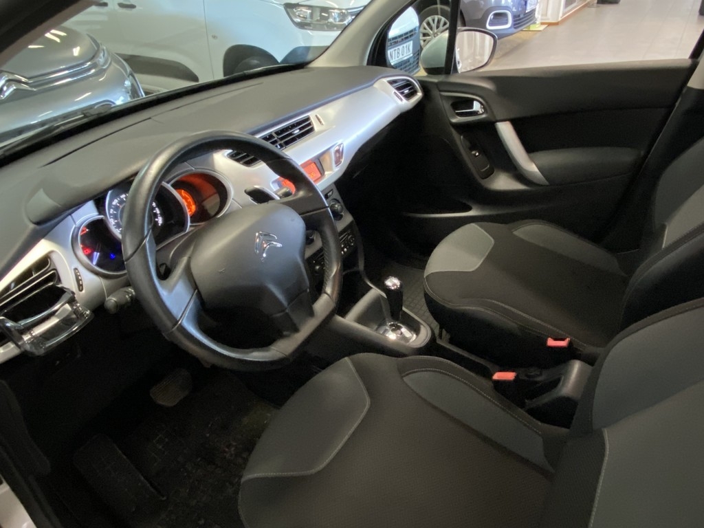 Citroen C3 E-HDI 70 EGS SEDUCTION 2011, kuva 7/37