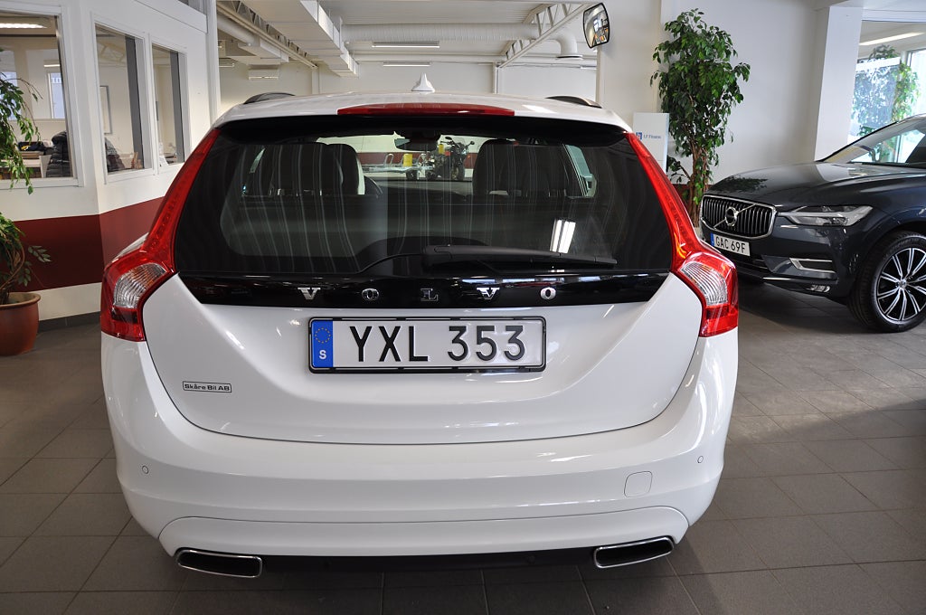 Volvo V60 2018 - miniatyr 6