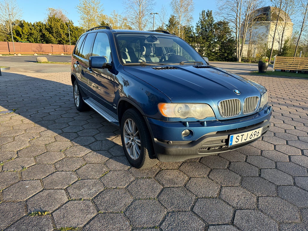 BMW X5 4.4i Sport line ,Dragkrok Nybesiktigad 