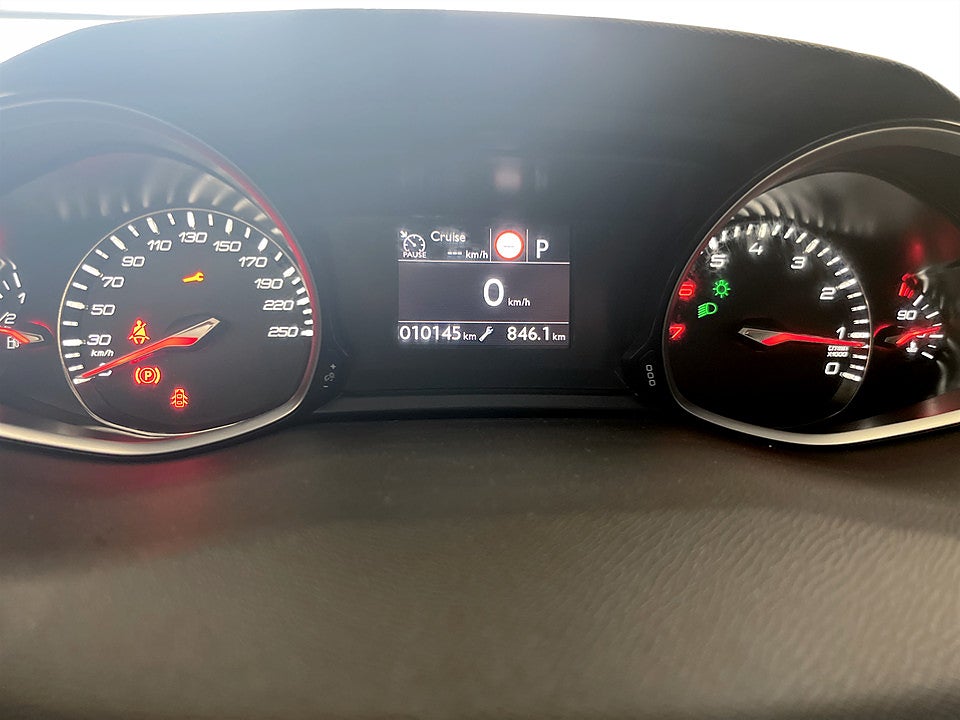 Bild på Peugeot 308 sw Active 1.2 PT 130hk Aut BACKSENSORER EN ÄGARE