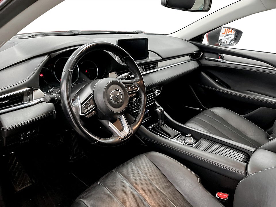 Bild på Mazda 6 Wagon 2.2 SKYACTIV-D 184hk Aut 4WD B-KAMERA RATTVÄRME
