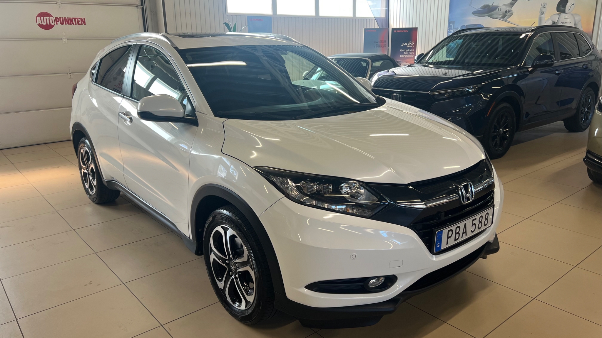 Honda HR-V 1.5 i-VTEC CVT Euro 6 2017, bild 2/38