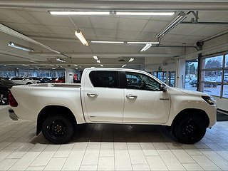 Toyota Hilux Dubbelhytt 2.4 AWD Hero MOMS/Drag/MoK/Kamera
