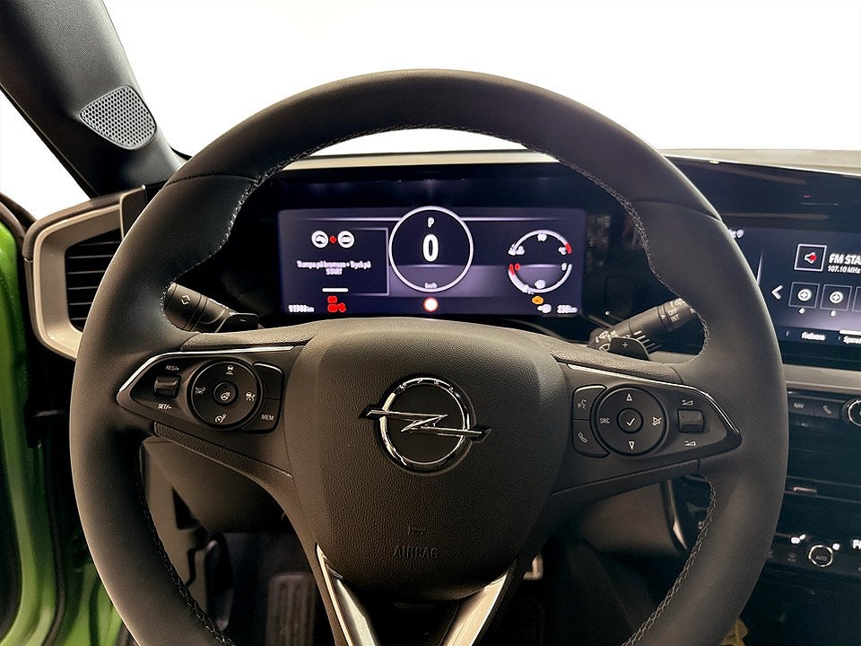 Bild på Opel Mokka Ultimate 1.2 Pt 130hk Aut - B-KAMERA, RATTVÄRME