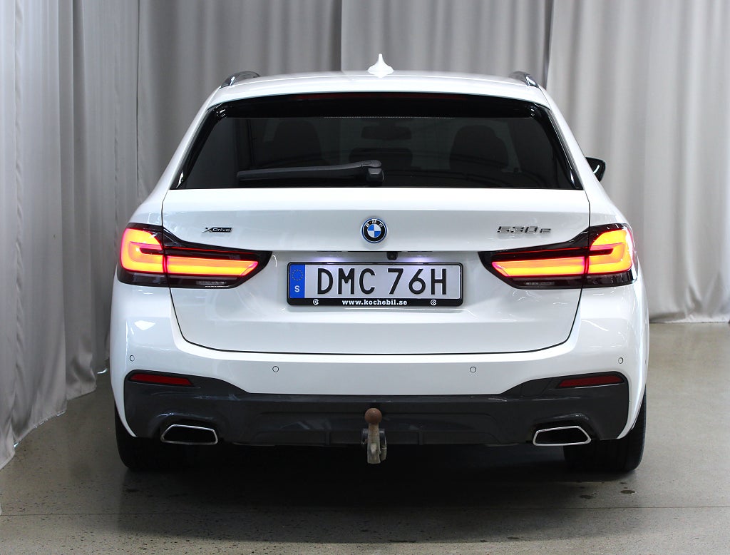BMW 530e xDrive 292HK, M Sport, Cognac, Drag, Kamera, S&V-hjul