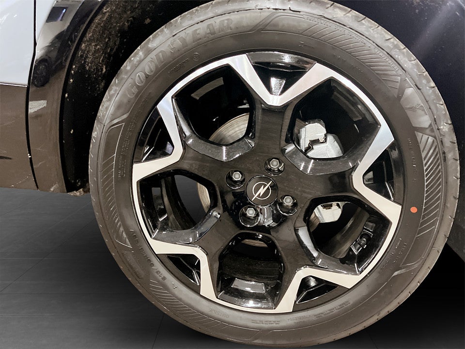 Bild på Opel Mokka GS Hybrid 145hk Aut - OMGÅENDE LEVERANS!