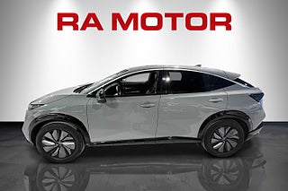 SUV Nissan Ariya 9 av 23