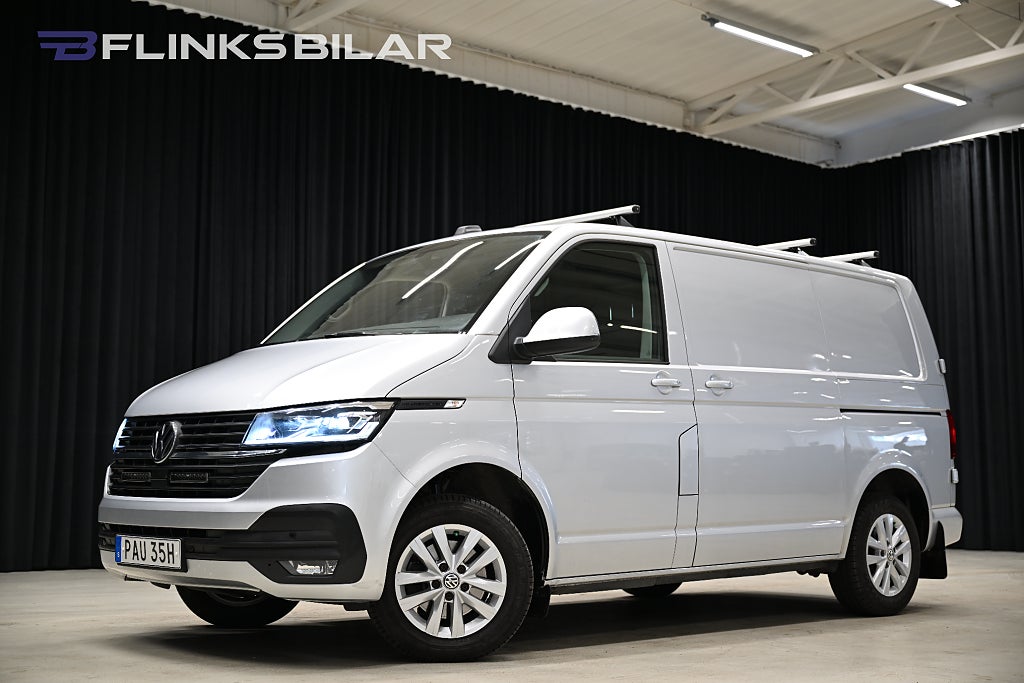 Volkswagen Transporter DSG  150HK Nedlackad|LED|Dubbeldörr|GPS|Drag|Värmare