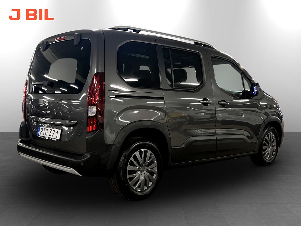 Bild på Peugeot Rifter Allure 1.2 e-THP 110hk 5-SITS P-SENSORER BLUETOOTH