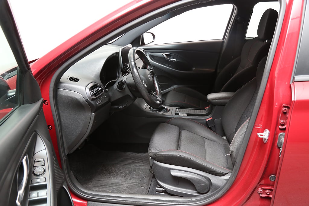 Hyundai i30 1,5 T-GDI 159hk N-Line Kombi Aut Backkamera Moms 2021