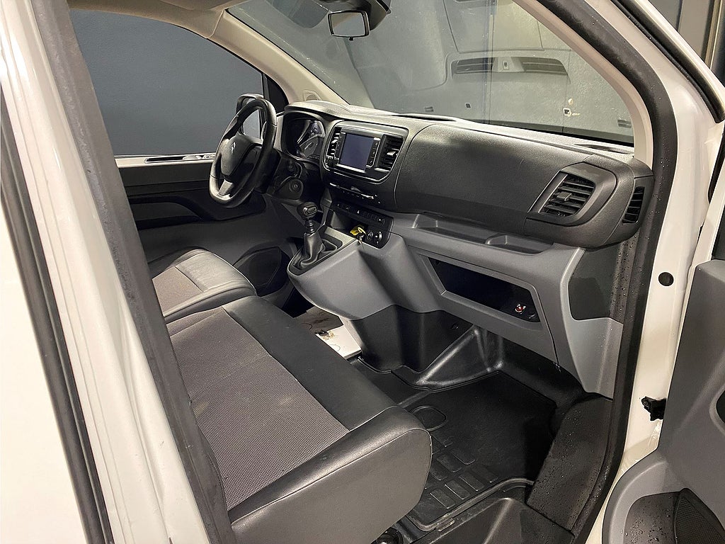 Bild på Citroën Jumpy PRO Business 2.0 BHDi 122hk - MOTORVÄRMARE