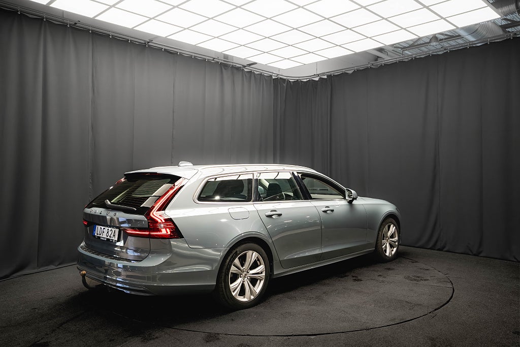 Volvo V90 B4 Advanced DRAG H/K D-VÄRMARE KAMERA BLIS MOMS 197hk