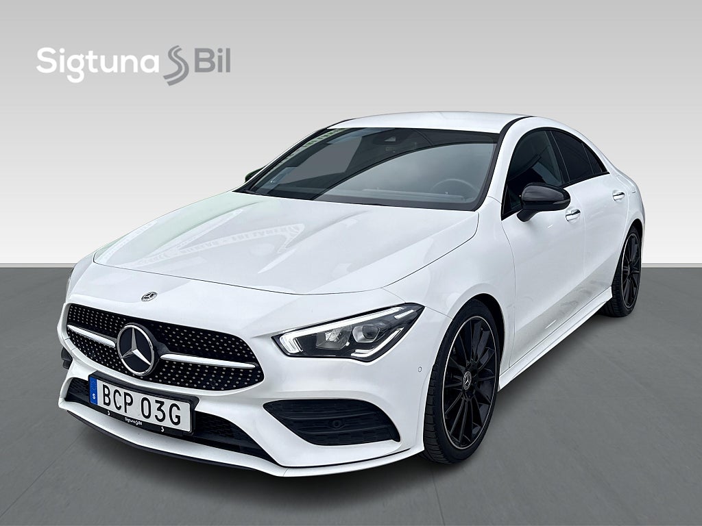 Mercedes-Benz CLA 200 7G-DCT AMG Line / 1 Brukare 