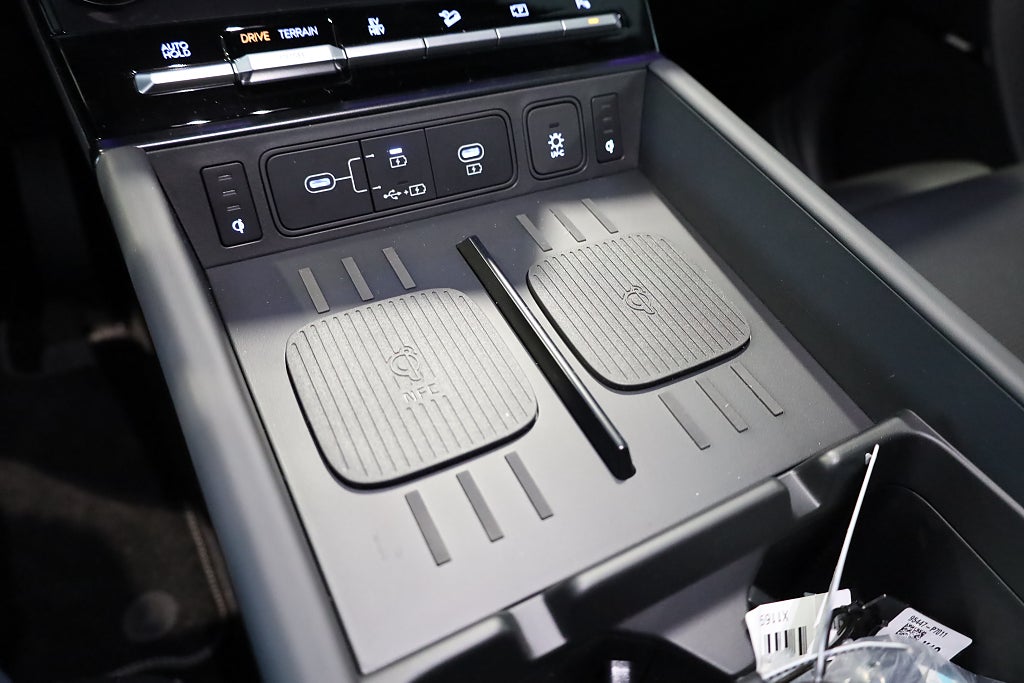 Hyundai Santa Fe PHEV 4WD *Lagerbil för snabb leverans 2026