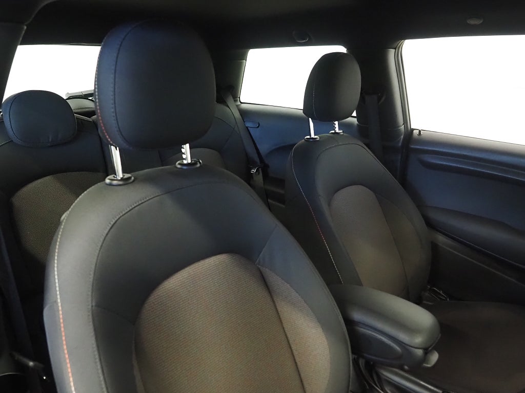 MINI Cooper 3-d DCT Automat 136hk | Pepper | Mini Visual Boost 2019