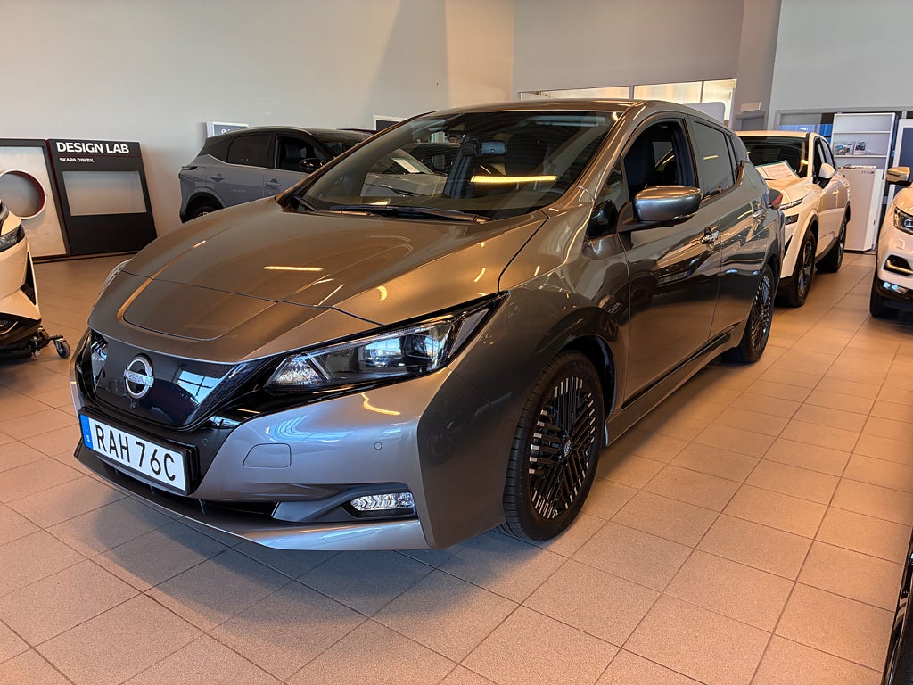 Nissan Leaf 39 kwh N-connecta Navigation 360 Nyservad LÅGMIL