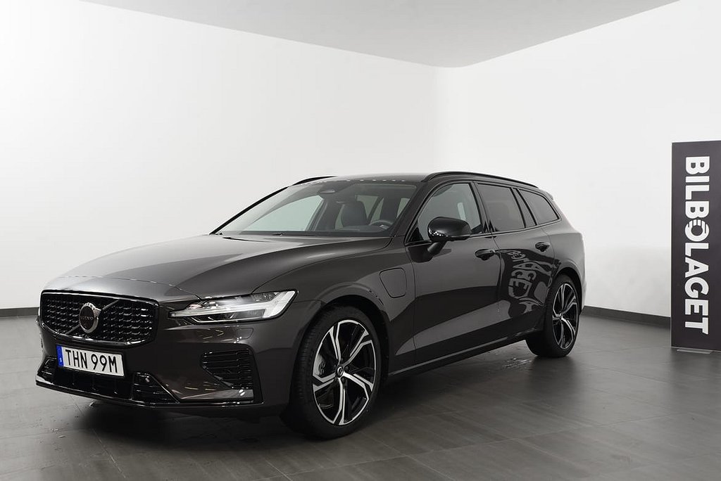 Volvo V60 T6 Plus Dark Edition Demobil / Dynamisk-led / Pilot assist / HUD