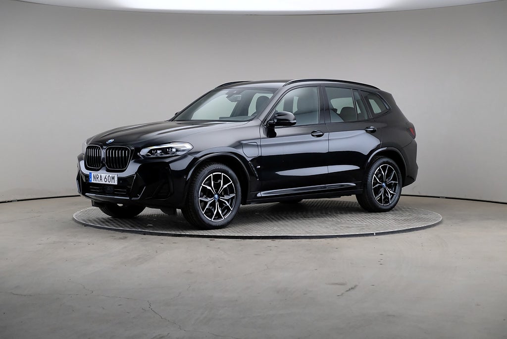 BMW X3 xDrive30e 292hk M Sport Drag Läder Rattvärme